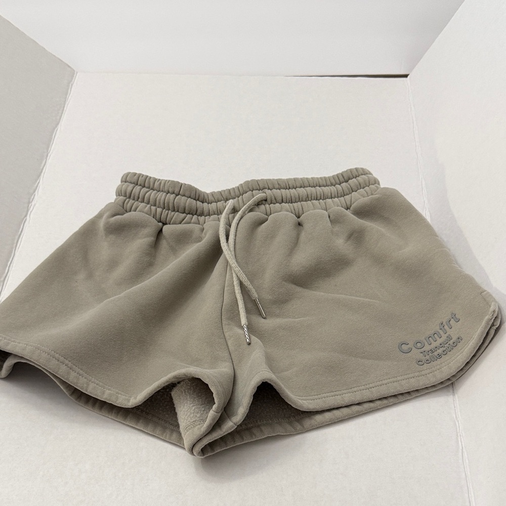 Comfit Taupe Women's Athletic Fleece Shorts